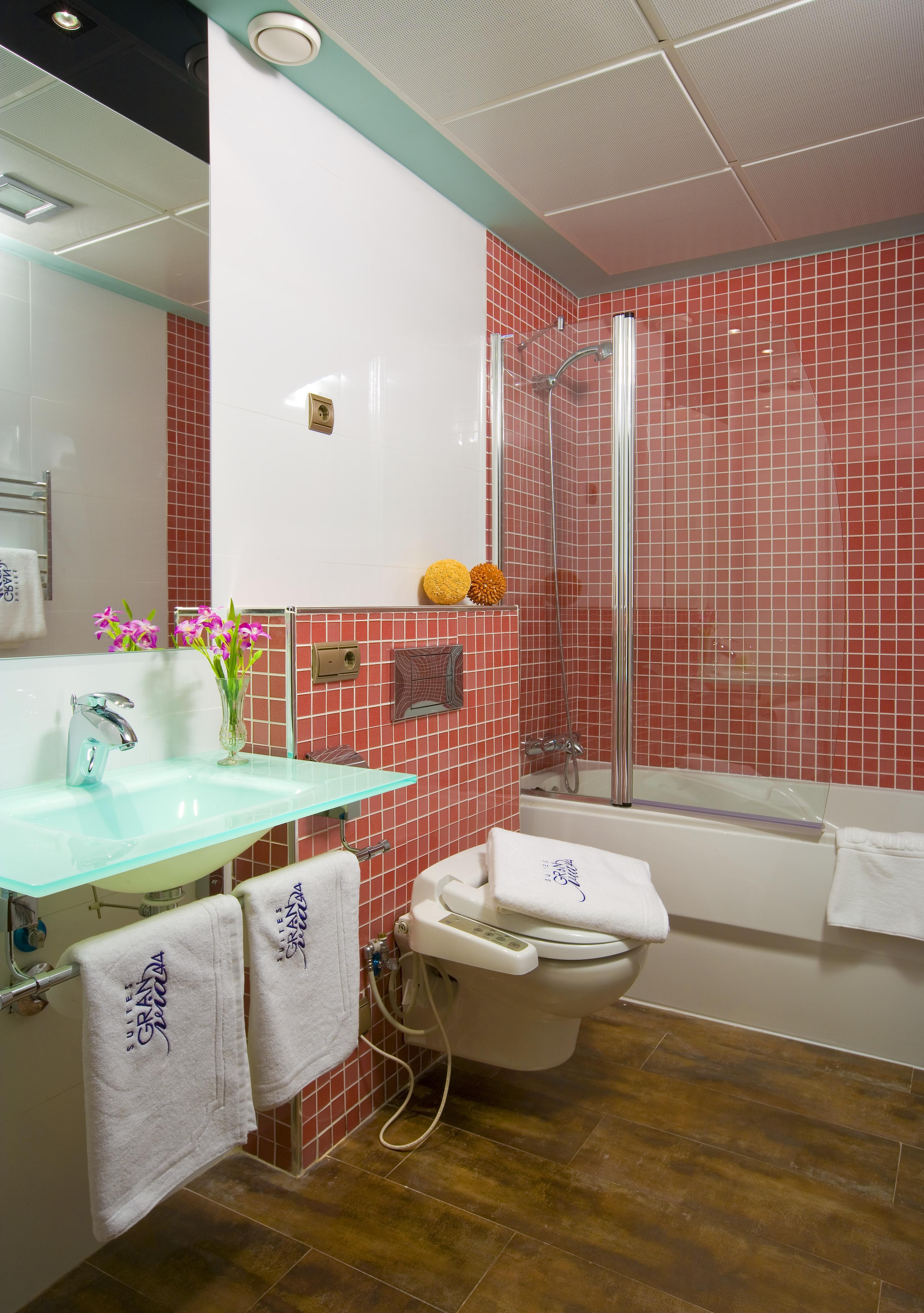 Suites Gran Via 44 Гранада Екстериор снимка