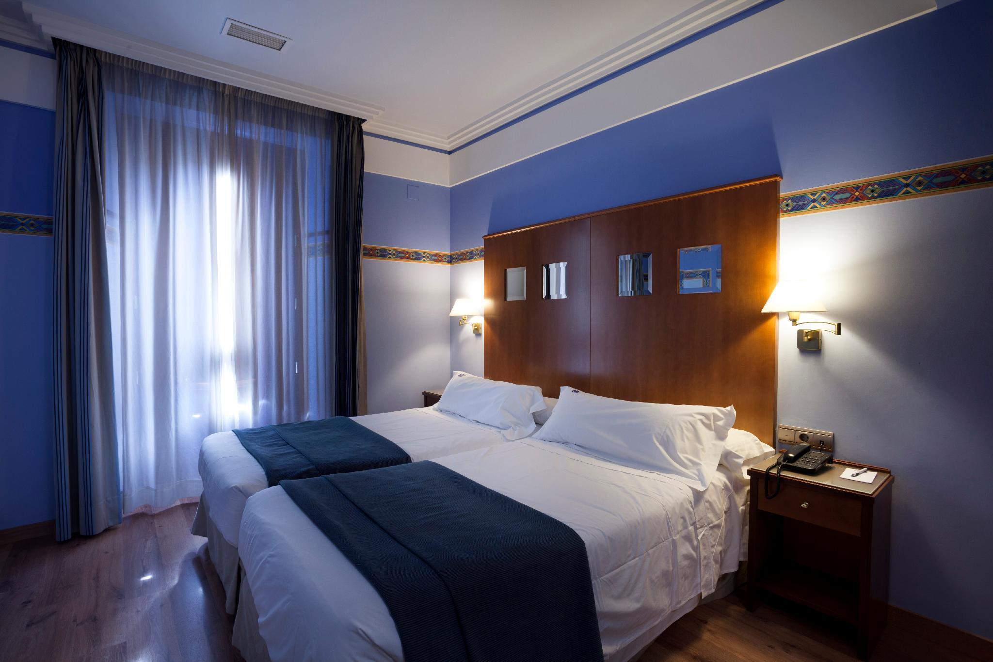 Suites Gran Via 44 Гранада Екстериор снимка