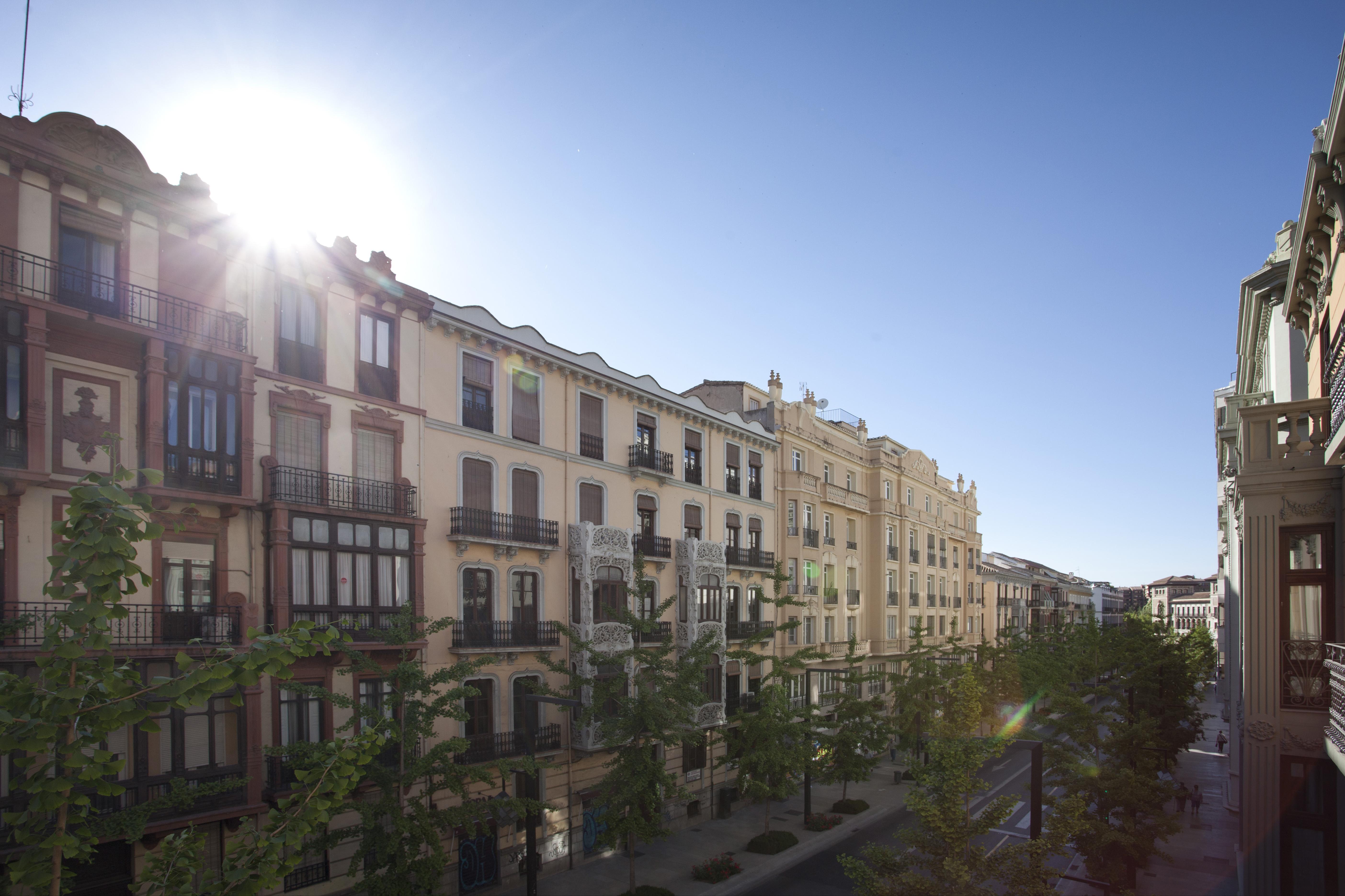 Suites Gran Via 44 Гранада Екстериор снимка