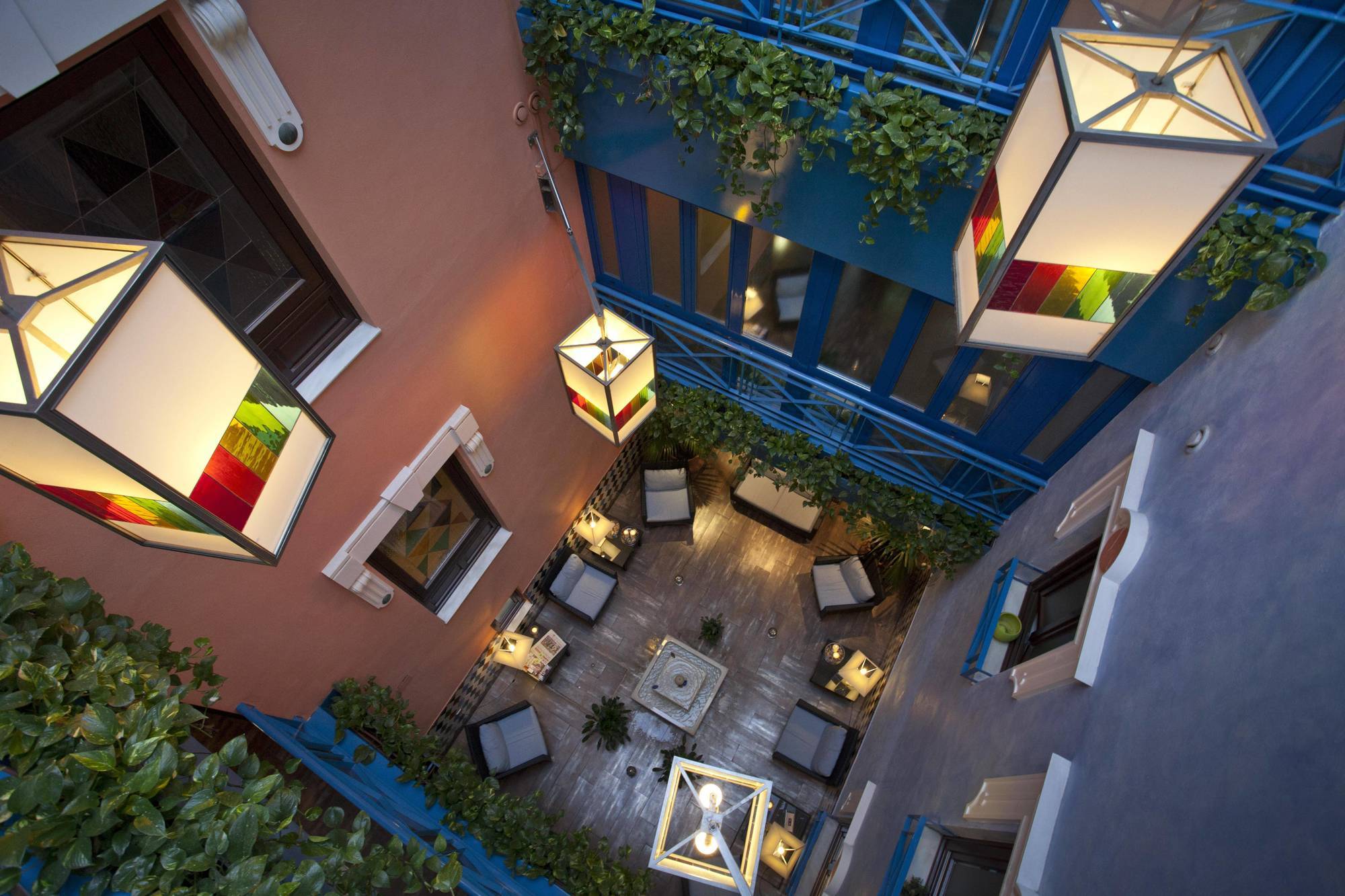 Suites Gran Via 44 Гранада Екстериор снимка